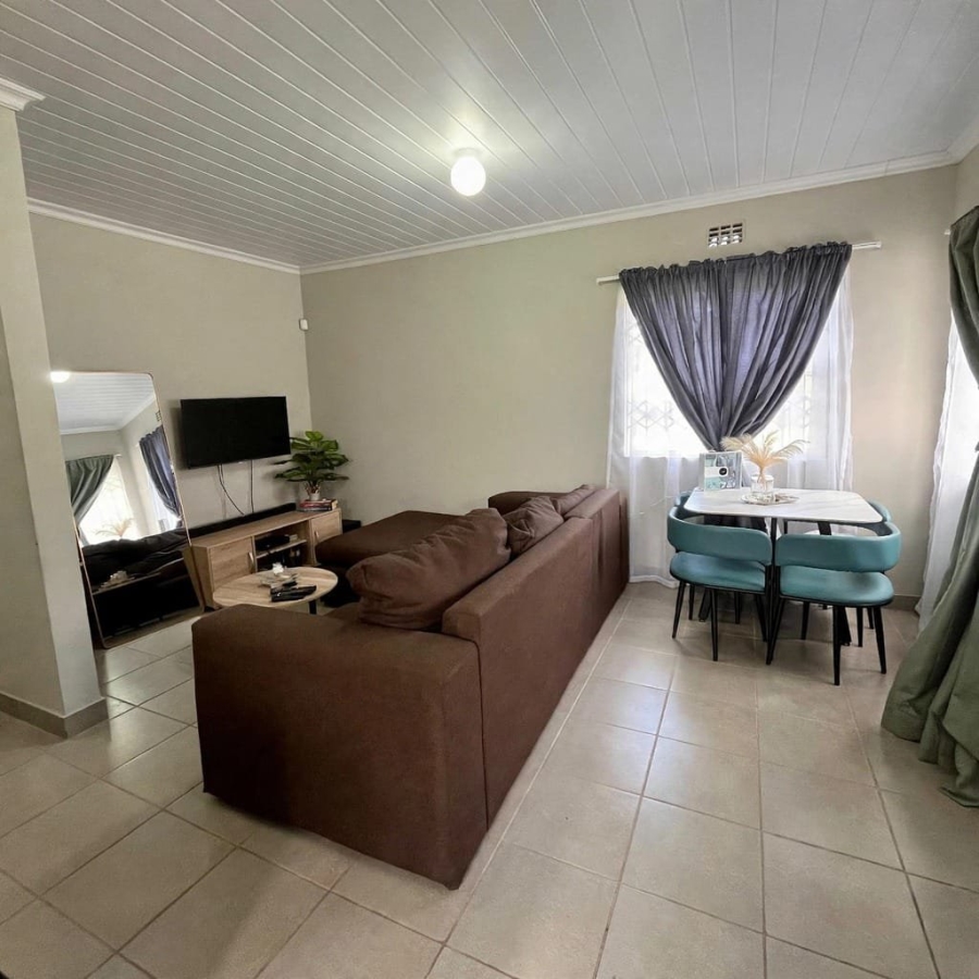 2 Bedroom Property for Sale in Amalinda Eastern Cape